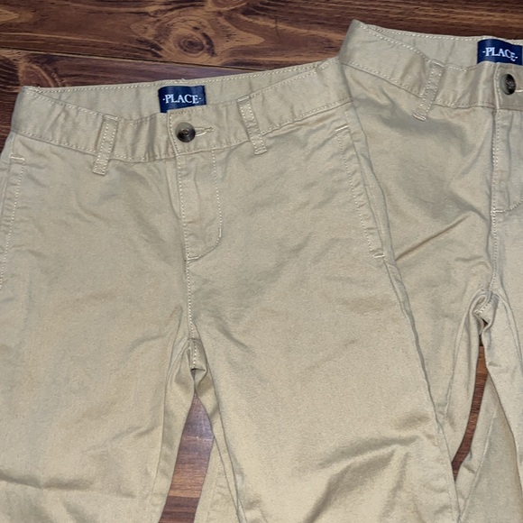 3 pair bundle boys khakis size 5- Children’s place -1 extra pair free - 4 total - Picture 3 of 13